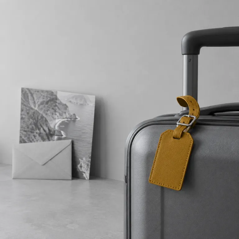 How to plan a refined stay at Hotel Victoria in Stavanger when no company phone number is listed